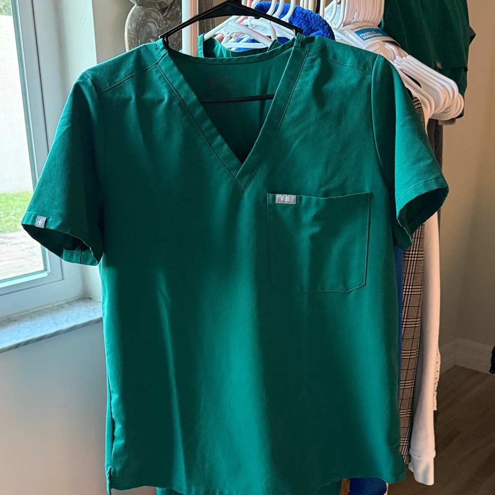 Green V-Neck Scrub Top